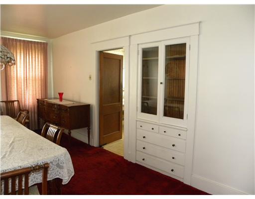 262 Forest Grove Road Coraopolis, PA 15108 - Photo 4 of 18 Dining Room.
