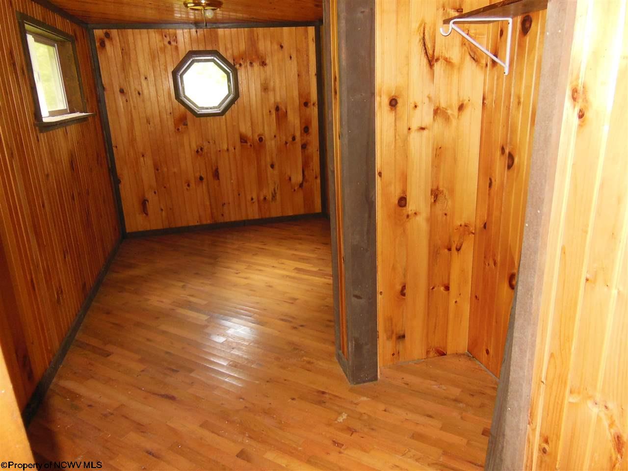 1078 Robinson Run Road Rivesville, WV 26588 - Photo 8 of 18 Gallery Image 8