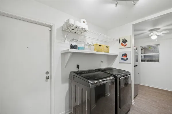 $629,000 | 11 Twisted Birch Pl Court, The Woodlands, TX 77381