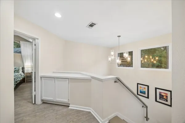 $629,000 | 11 Twisted Birch Pl Court, The Woodlands, TX 77381