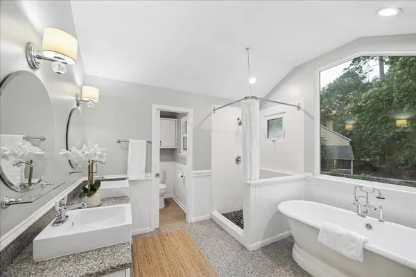 $629,000 | 11 Twisted Birch Pl Court, The Woodlands, TX 77381