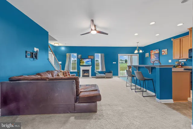 $390,000 | 44 Tollerton Trail, Falling Waters, WV 25419