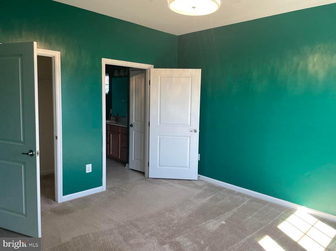 44 Tollerton Trail Falling Waters, WV 25419 - Photo 18 of 41