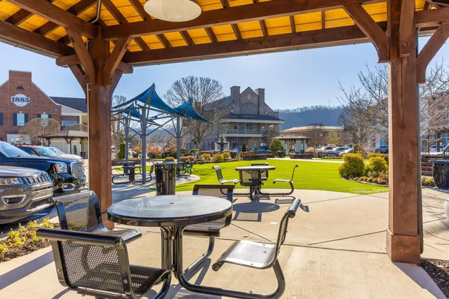 $625,000 | 7061 Mercedes Lane, Ooltewah, TN 37363