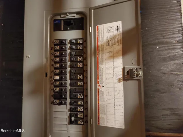 $499,000 | 18 Hill Road, Stockbridge, MA 01266