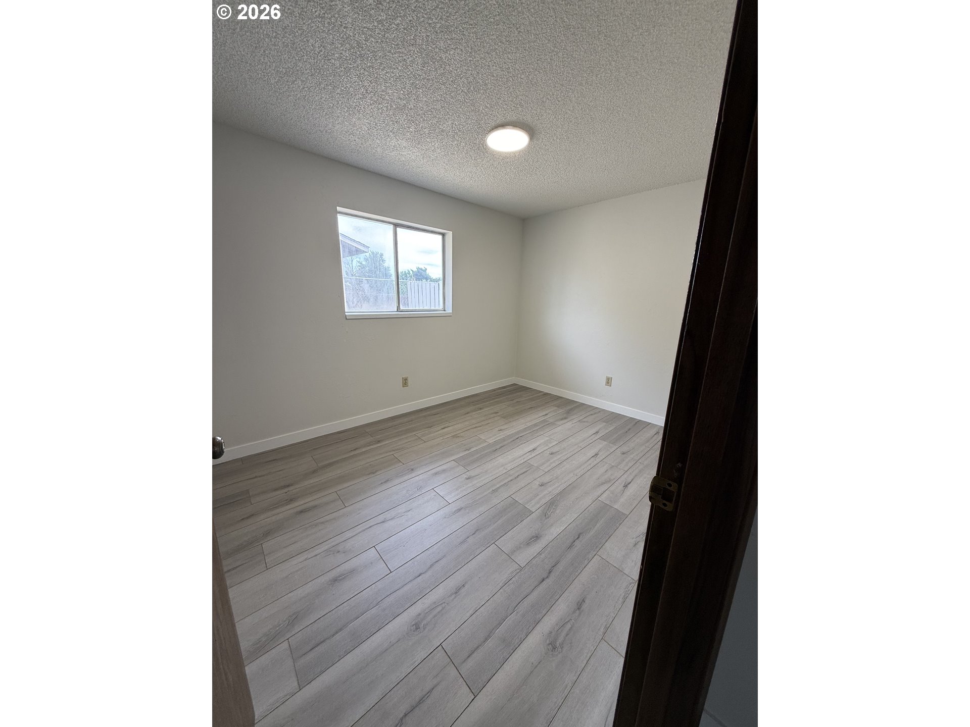 574 East Reeder Drive Hermiston, OR 97838 - Photo 8 of 14 Bedroom