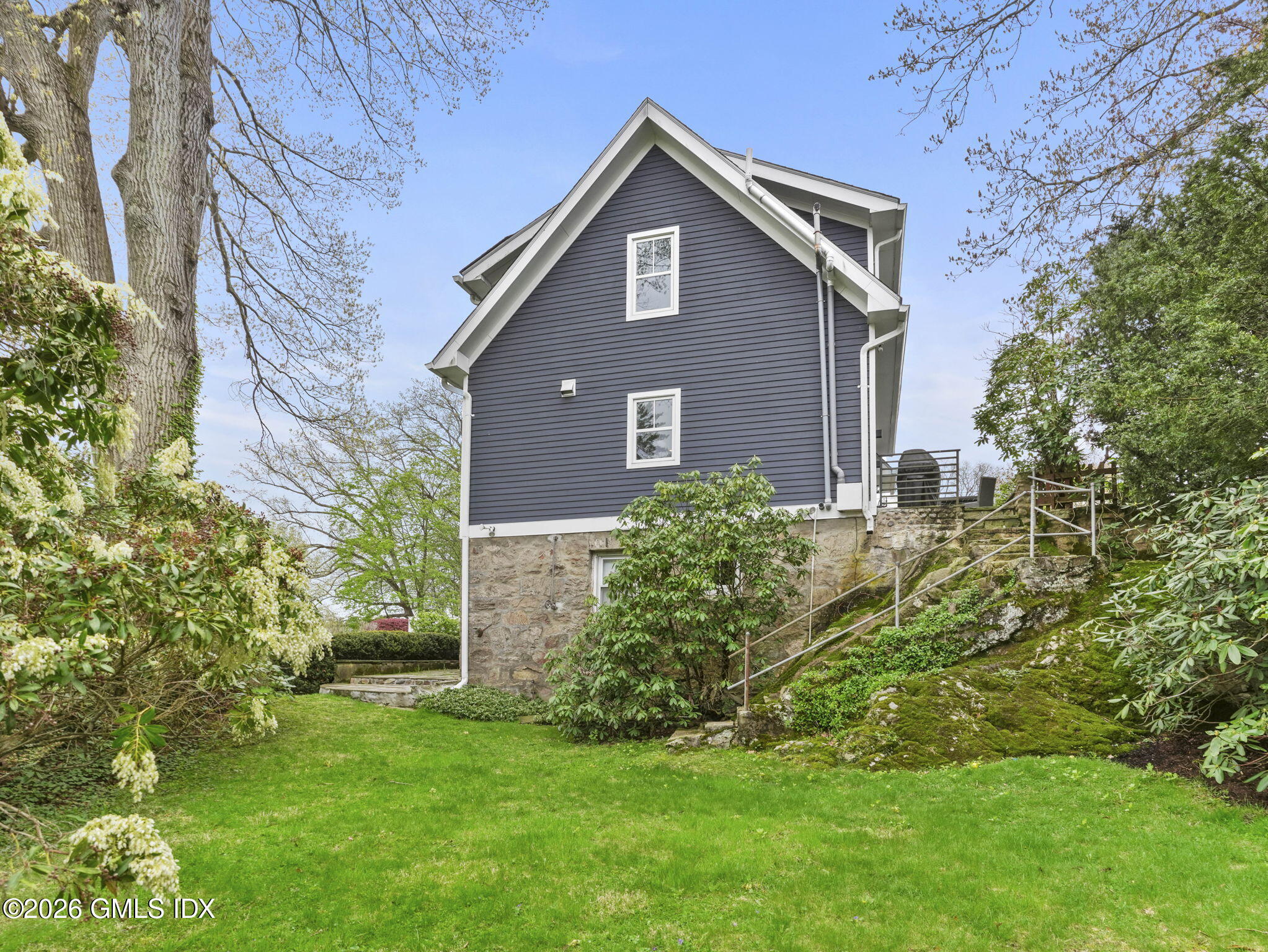 41 Grove Street Cos Cob, CT 06807 - Photo 29 of 35 35-web-or-mls-41-grove-st