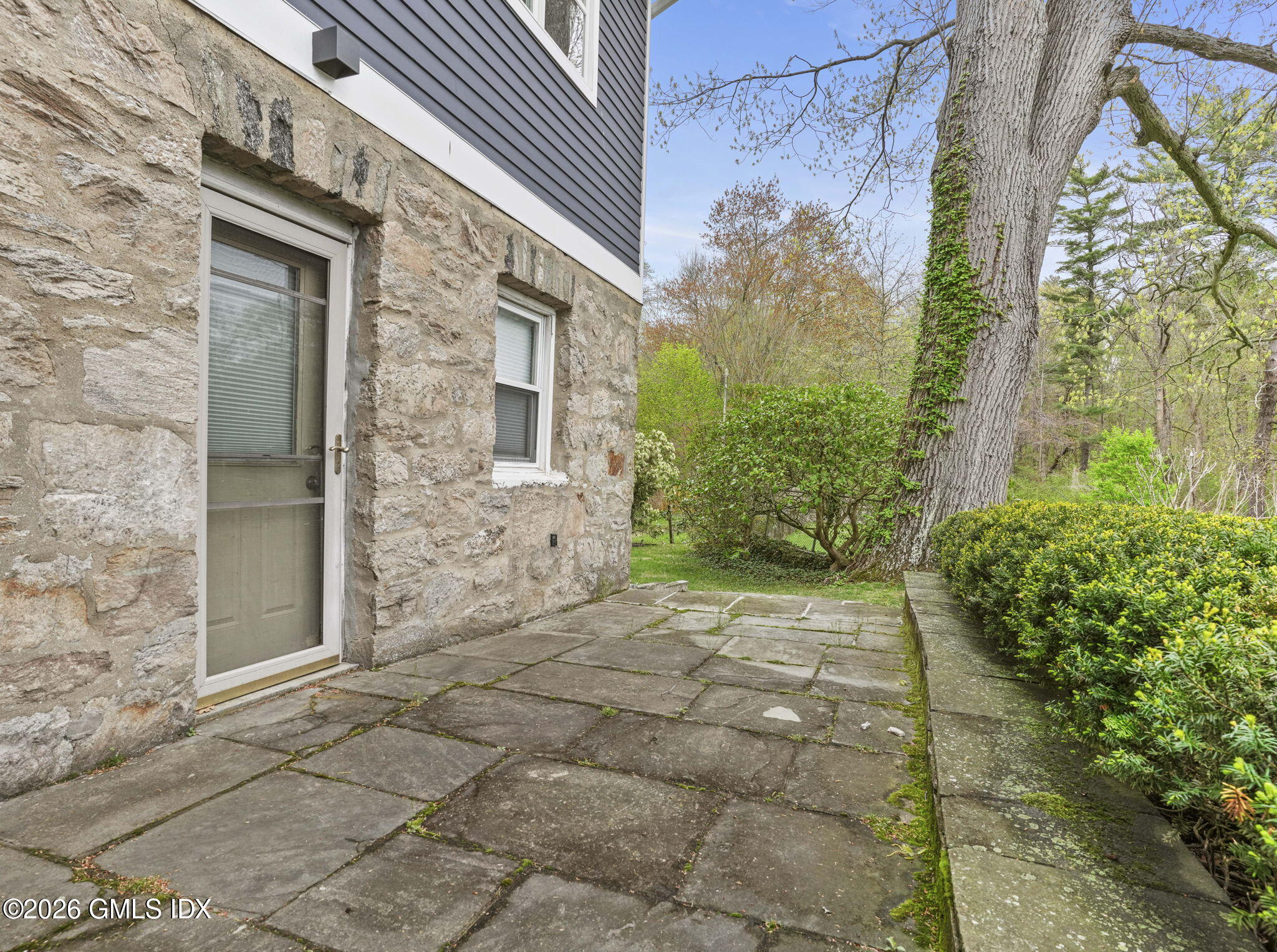 41 Grove Street Cos Cob, CT 06807 - Photo 32 of 35 38-web-or-mls-41-grove-st