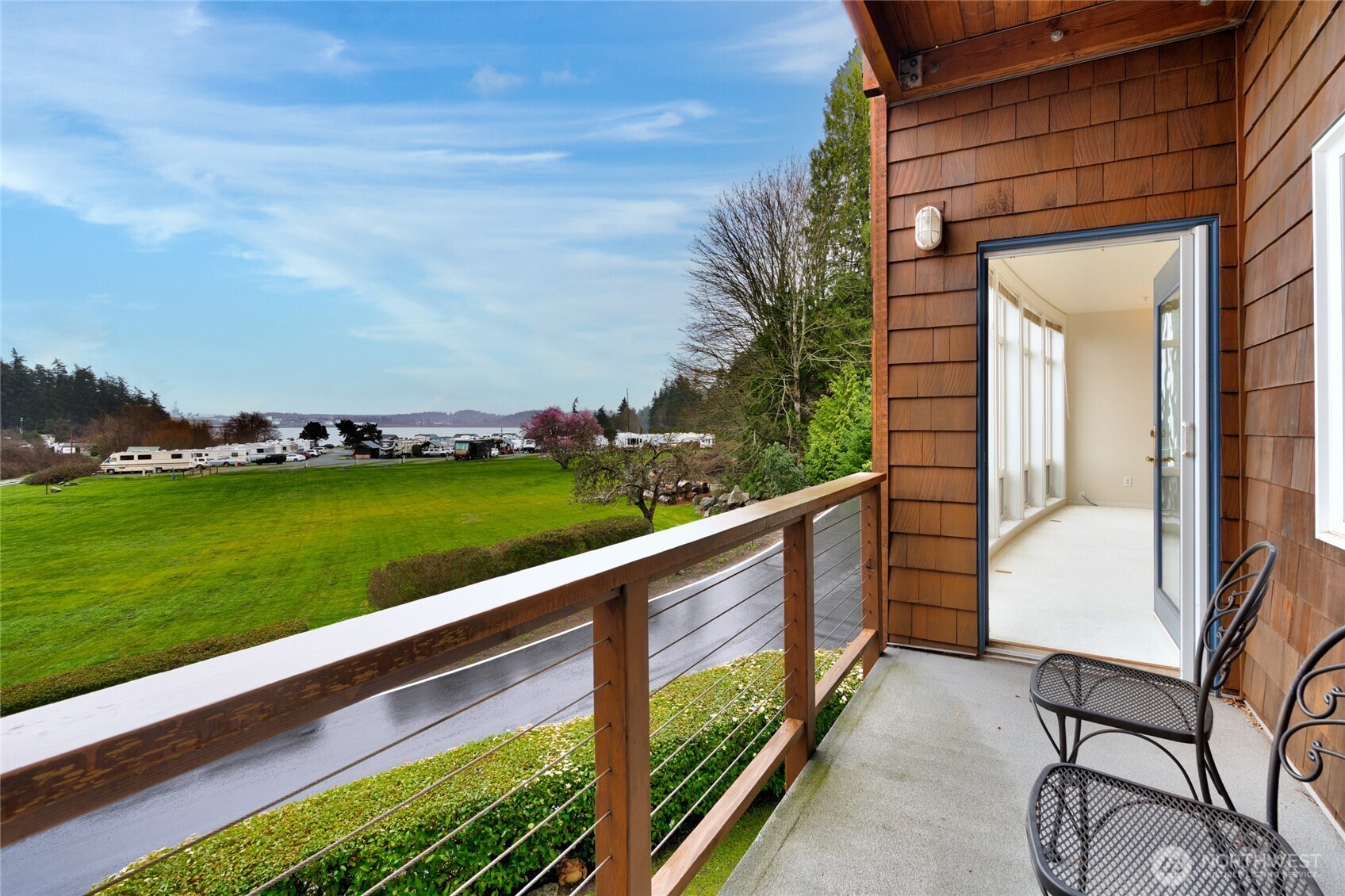 4501 Fidalgo Bay Road, Unit 1002 Anacortes, WA 98221 - Photo 12 of 32