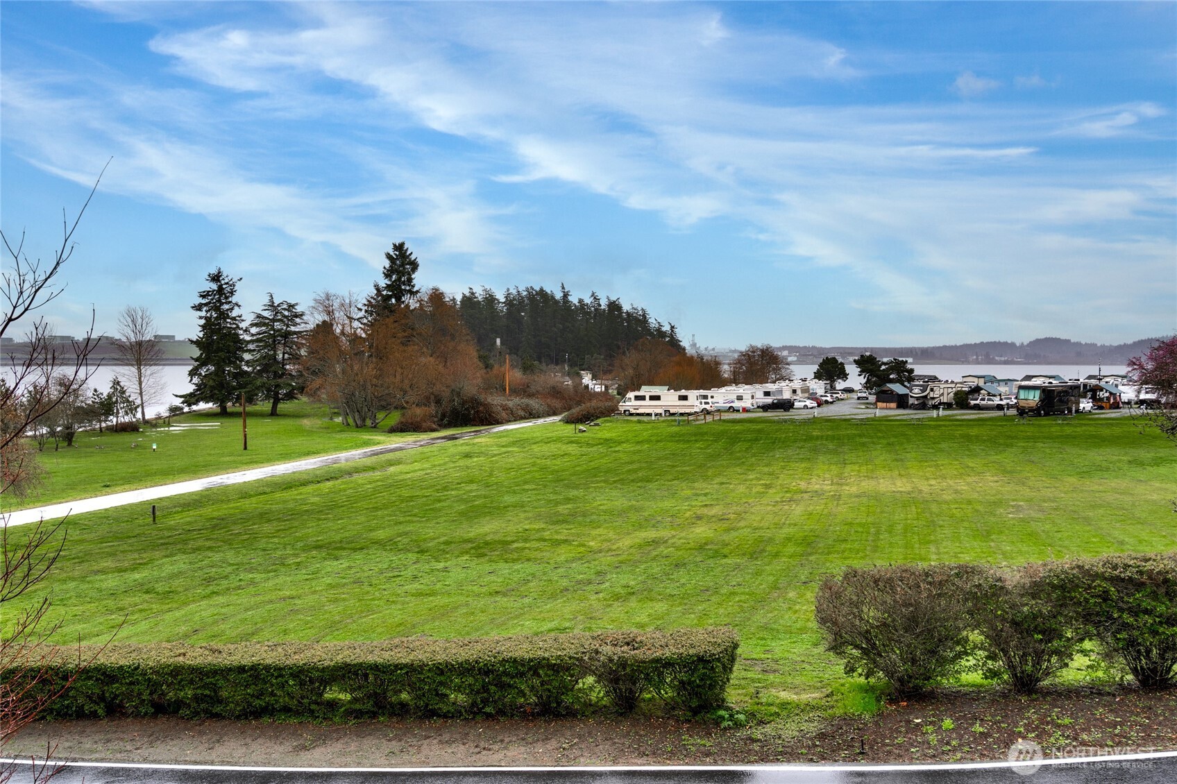 4501 Fidalgo Bay Road, Unit 1002 Anacortes, WA 98221 - Photo 27 of 32