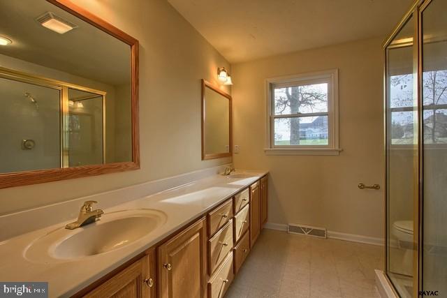 2942 Ridings Way York, PA 17408 - Photo 16 of 27 Gallery Image 16