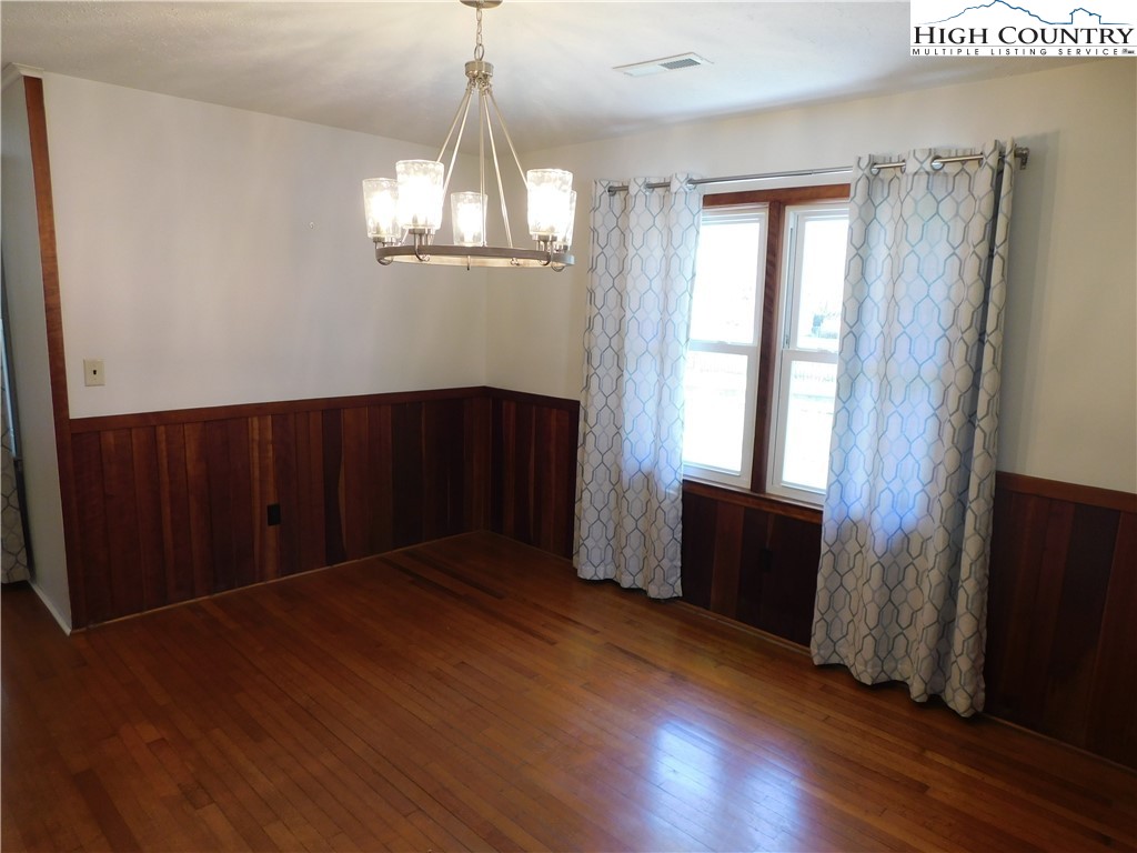 47 Ruffin Street Linville, NC 28646 - Photo 14 of 38 Gallery Image 14