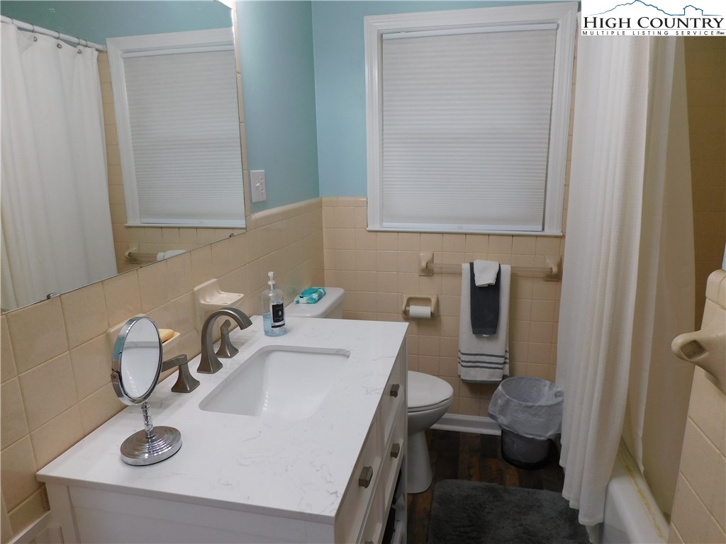47 Ruffin Street Linville, NC 28646 - Photo 16 of 38 Gallery Image 16