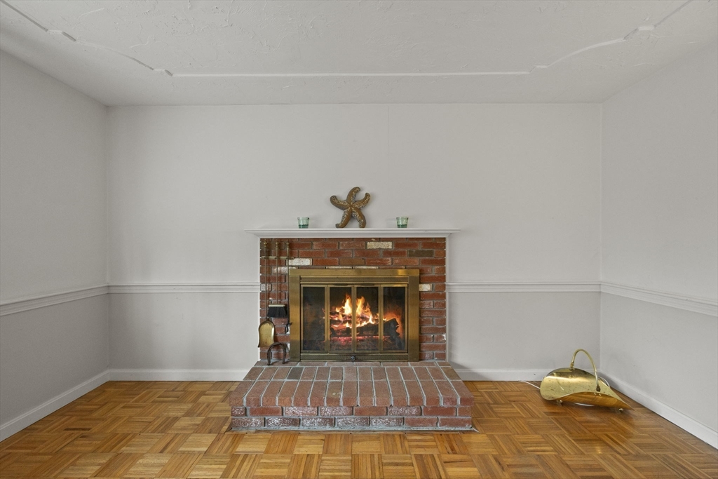 49 Head Of Pond Road Barnstable, MA 02648 - Photo 10 of 35 Gallery Image 10