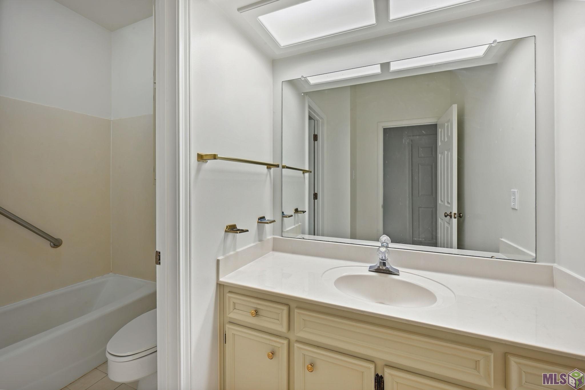 1653 Sharp Road Baton Rouge, LA 70815 - Photo 14 of 16 Gallery Image 14