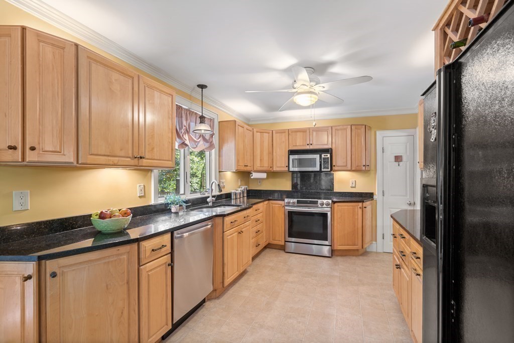 277 Ridge Street Millis, MA 02054 - Photo 5 of 30 Gallery Image 5