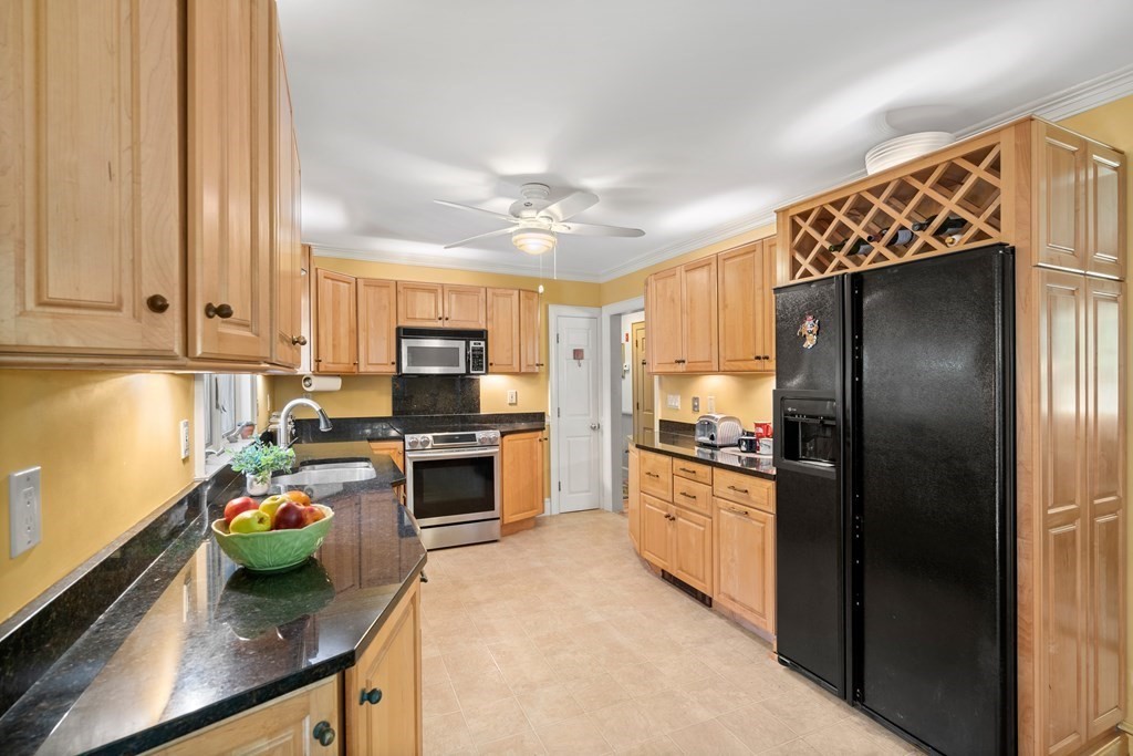 277 Ridge Street Millis, MA 02054 - Photo 7 of 30 Gallery Image 7