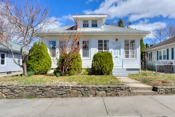 $349,900 | 123 Dana Avenue, Worcester, MA 01604