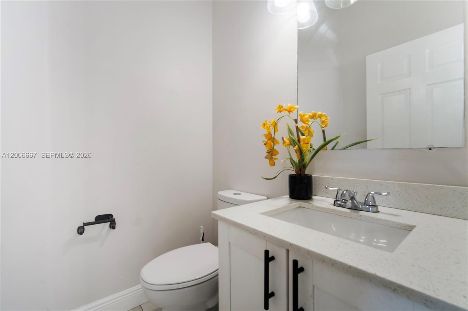 1225 Rose Gate Boulevard Riviera Beach, FL 33404 - Photo 13 of 31