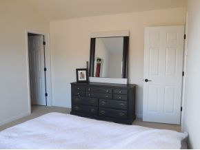 649 Suffolk Road Johnson City, TN 37615 - Photo 13 of 20 LARGE MASTER W WALK IN CLOSET