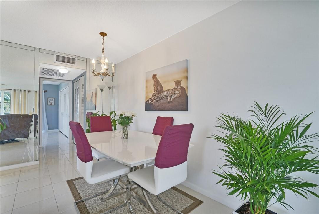 393 Markham R, Unit 393 Deerfield Beach, FL 33442 - Photo 8 of 22 Photo 8