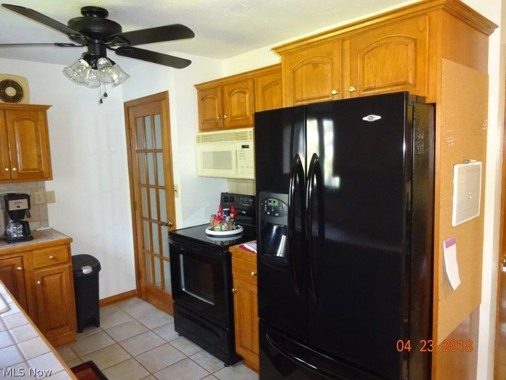 7250 Ward Road Cleveland, OH 44134 - Photo 12 of 35