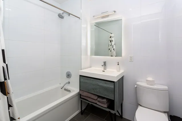 $450,000 | 225 East 138th Street, Unit 506 | Mott Haven