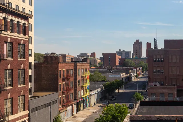 $450,000 | 225 East 138th Street, Unit 506 | Mott Haven