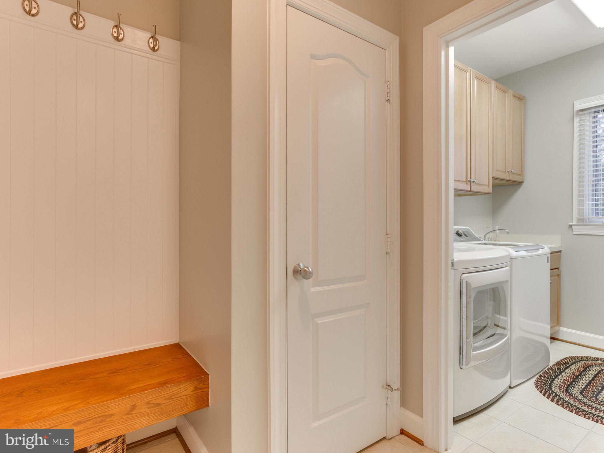 11107 Chessington Place Reston, VA 20194 - Photo 28 of 30 a bathroom with a sink and a mirror