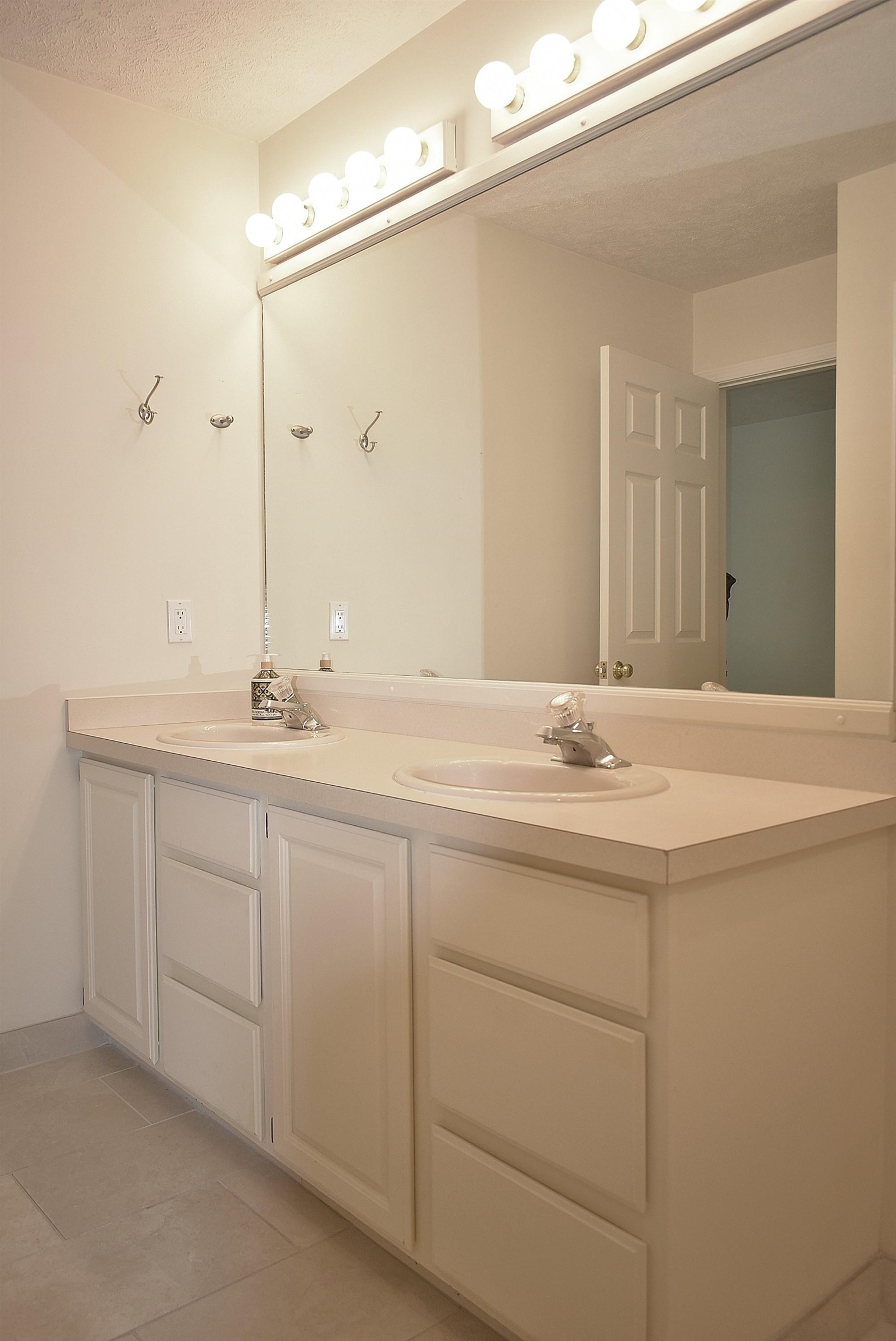 6441 Mission Ridge Traverse City, MI 49686 - Photo 21 of 34