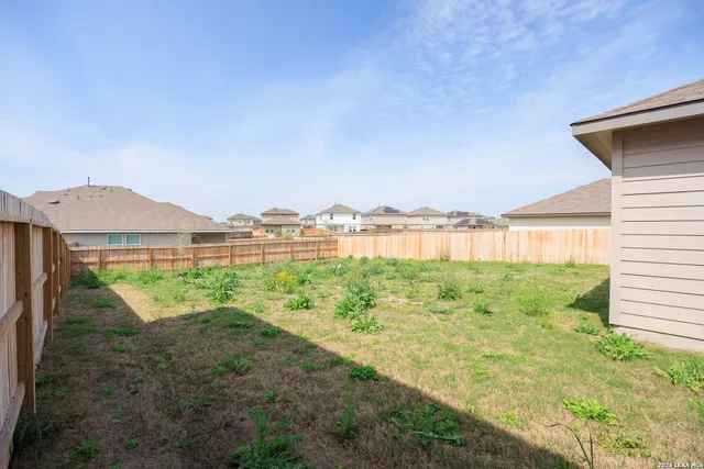 $1,825 | 15735 Clove Spice Way, Von Ormy, TX 78073