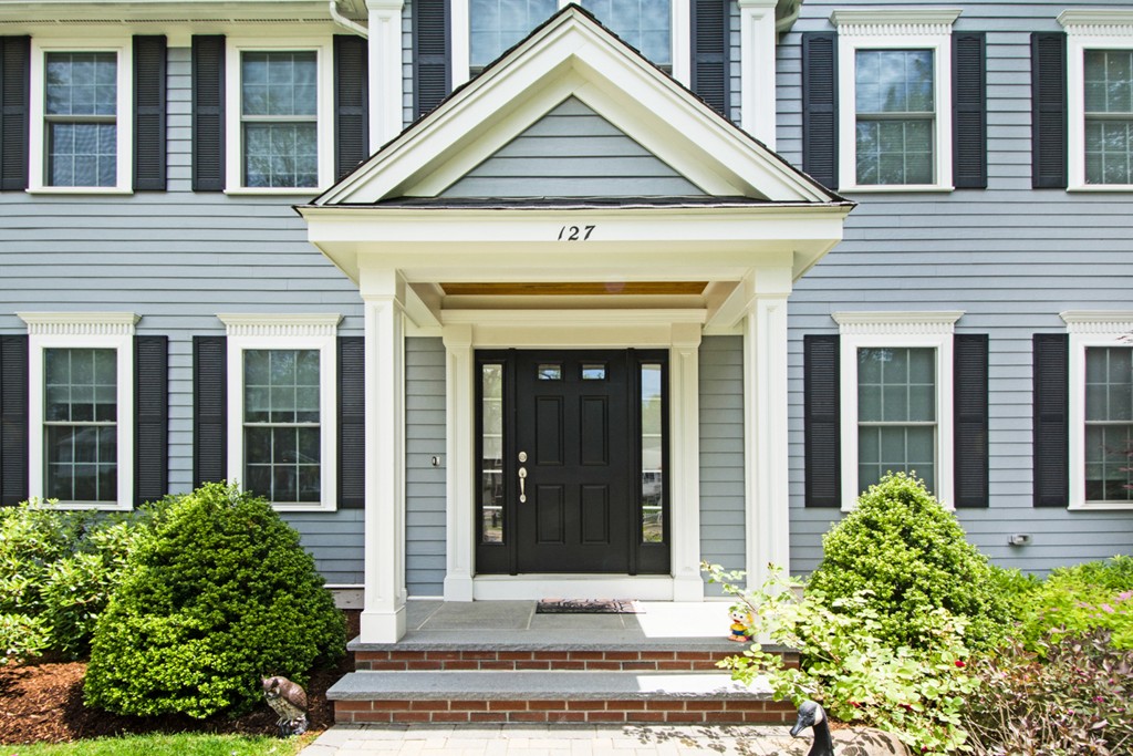 127 Lowell Street Lexington, MA 02420 - Photo 2 of 30 front view of a house