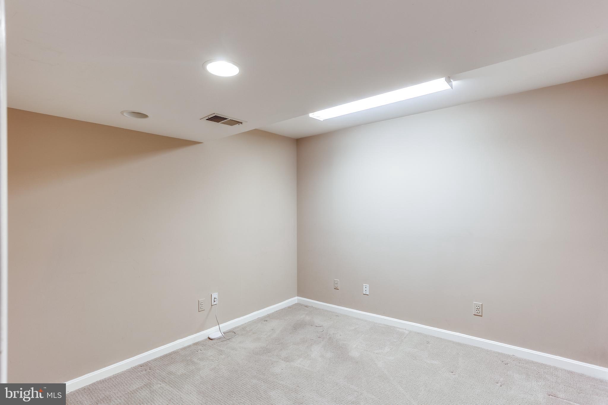 6905 Rawhide Ridge Columbia, MD 21046 - Photo 31 of 39 Office space in the Lower Level