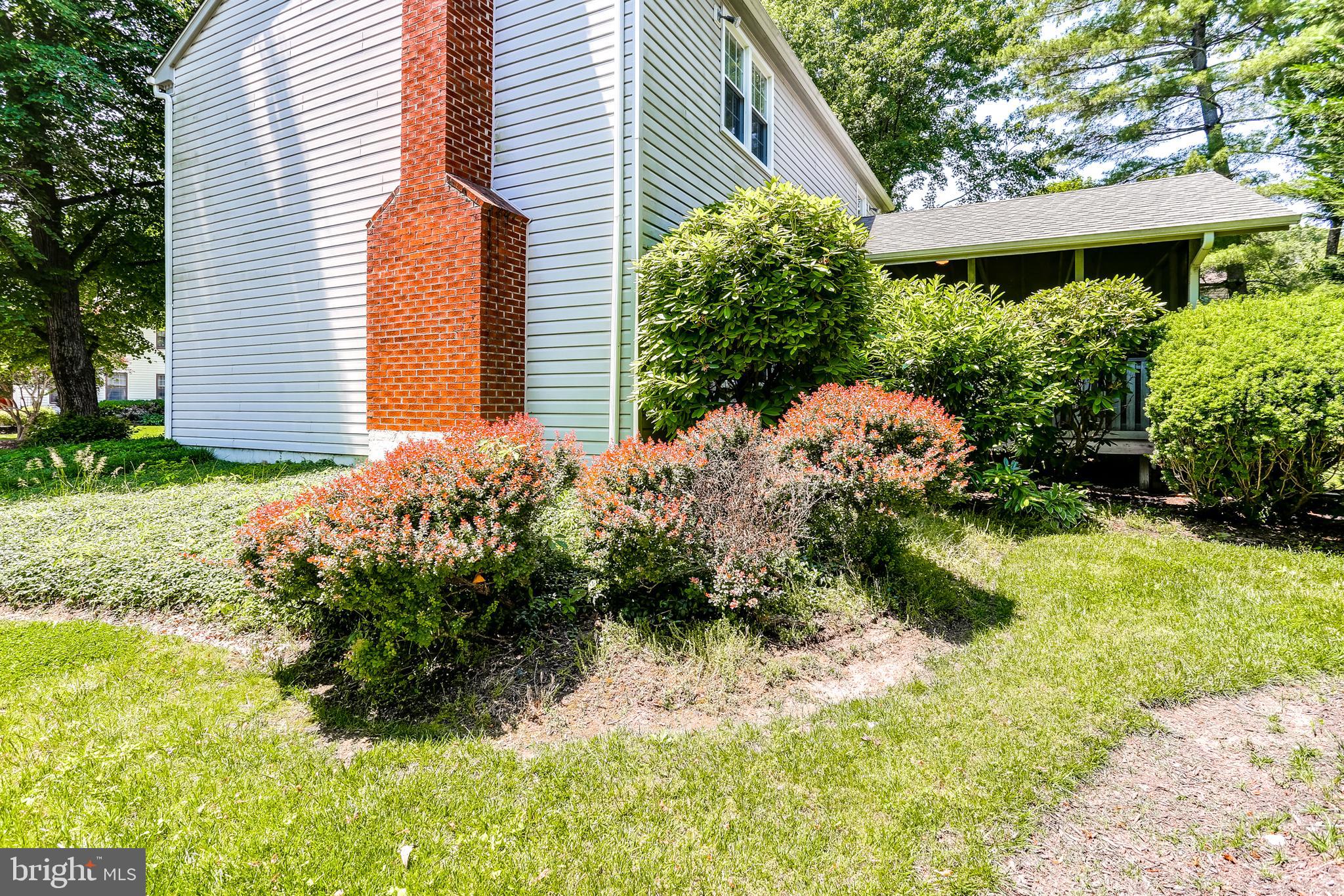 6905 Rawhide Ridge Columbia, MD 21046 - Photo 33 of 39 Private backyard with professional landscaping