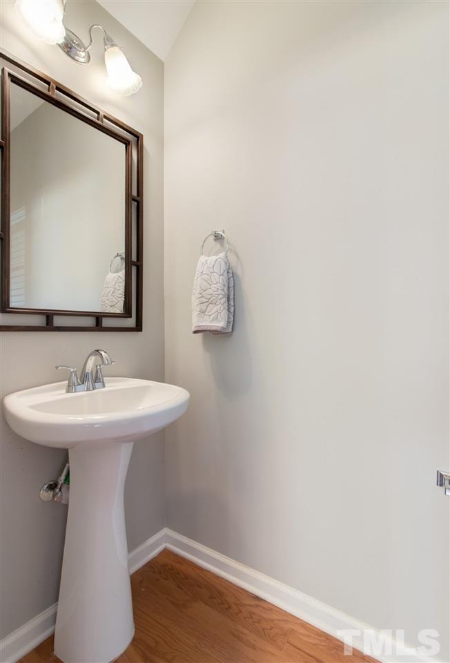 118 Cedar Elm Road Durham, NC 27713 - Photo 9 of 28 Gallery Image 9