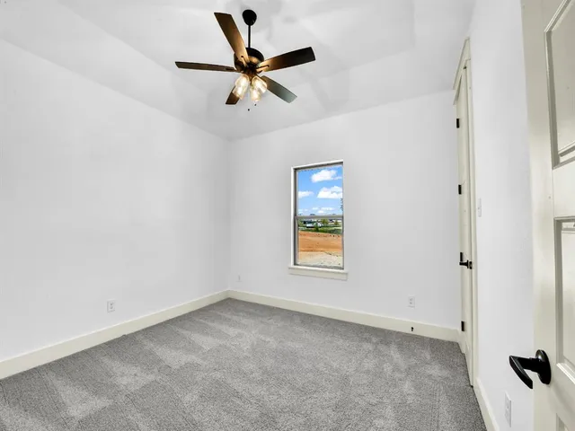 $473,500 | 10016 Vly Oak Court, Springtown, TX 76082