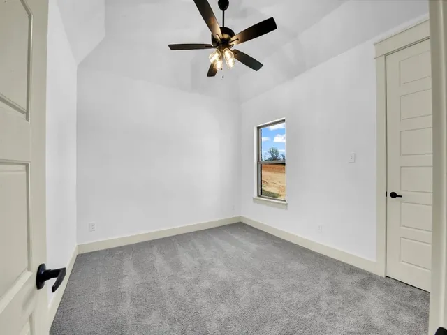 $473,500 | 10016 Vly Oak Court, Springtown, TX 76082