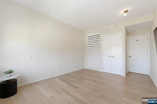 $899,000 | 1008 Hudson Park, Edgewater, NJ 07020