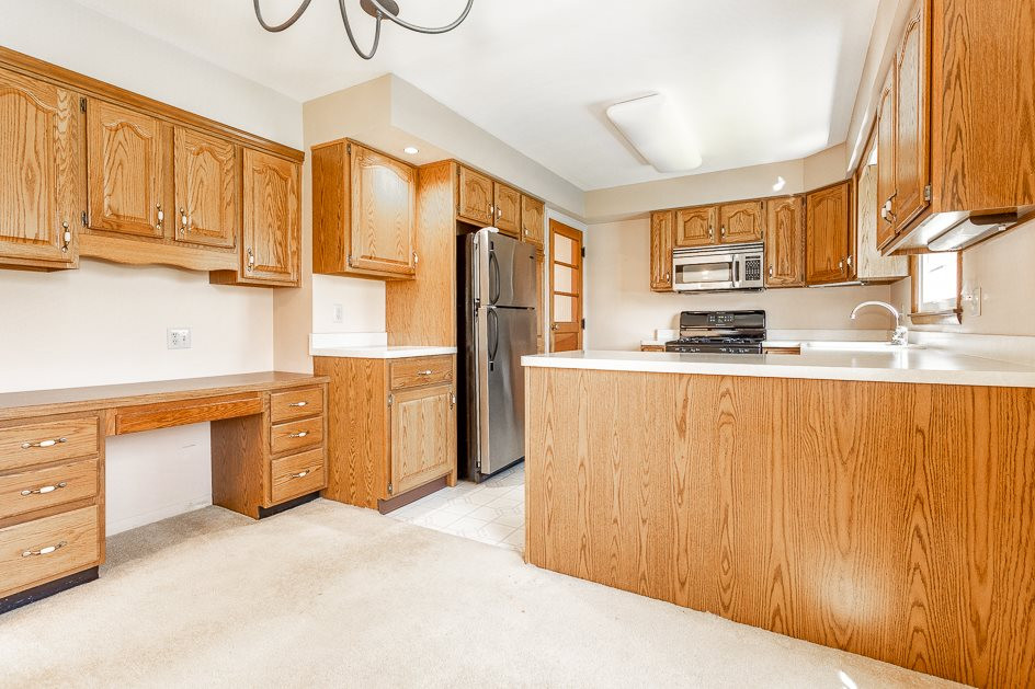 3070 Hendee Road Jackson, MI 49201 - Photo 3 of 35 Photo 3