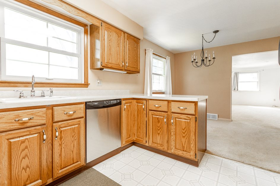 3070 Hendee Road Jackson, MI 49201 - Photo 8 of 35 Photo 8