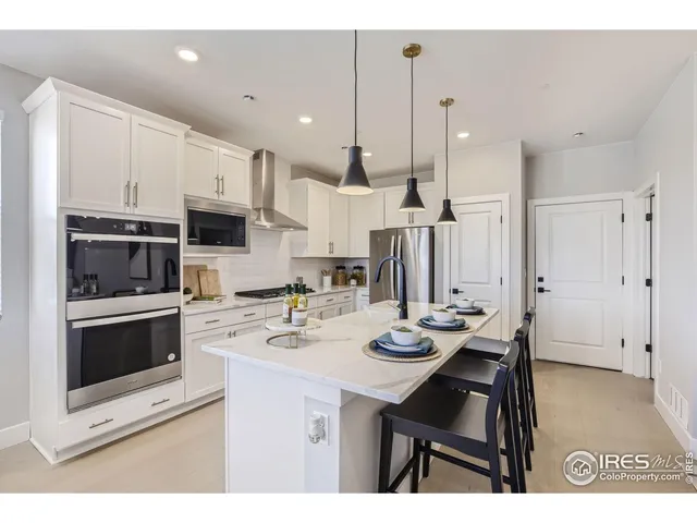 $528,990 | 2801 Bear Springs Circle, Longmont, CO 80503