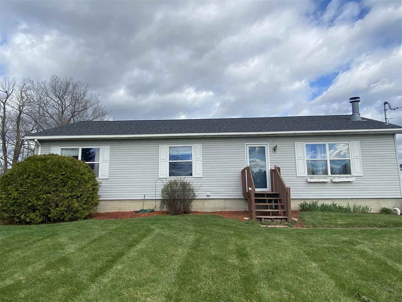 5250 North Webster Road Flint, MI 48504 - Photo 7 of 28