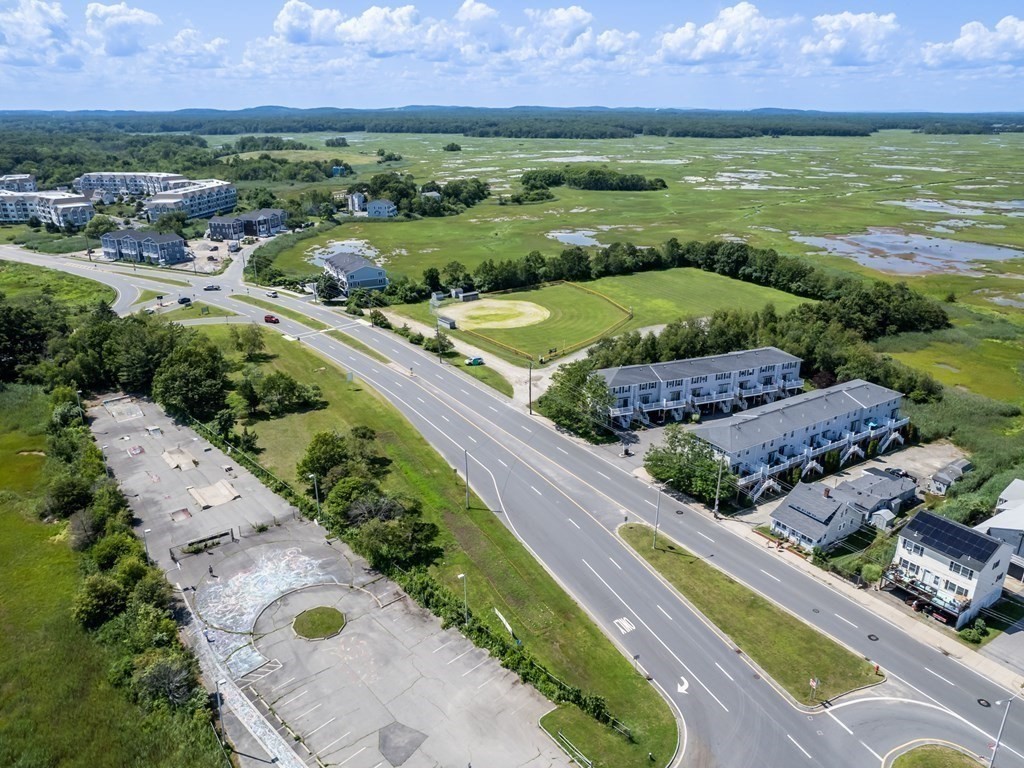 219 Beach Road, Unit 15 Salisbury, MA 01952 - Photo 30 of 36 Gallery Image 30