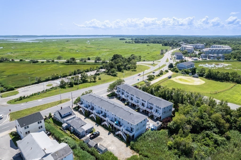 219 Beach Road, Unit 15 Salisbury, MA 01952 - Photo 4 of 36 Gallery Image 4