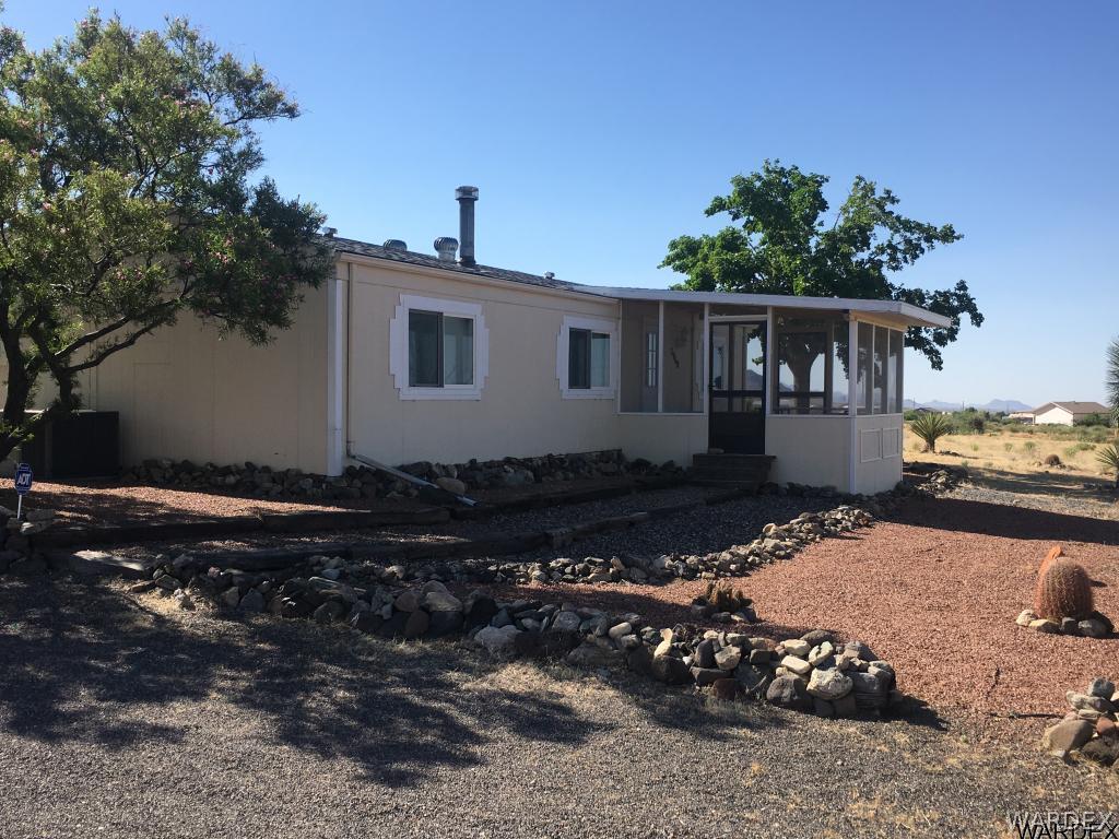 3968 Bacobi Road Golden Valley, AZ 86413 - Photo 1 of 15 Front Porch