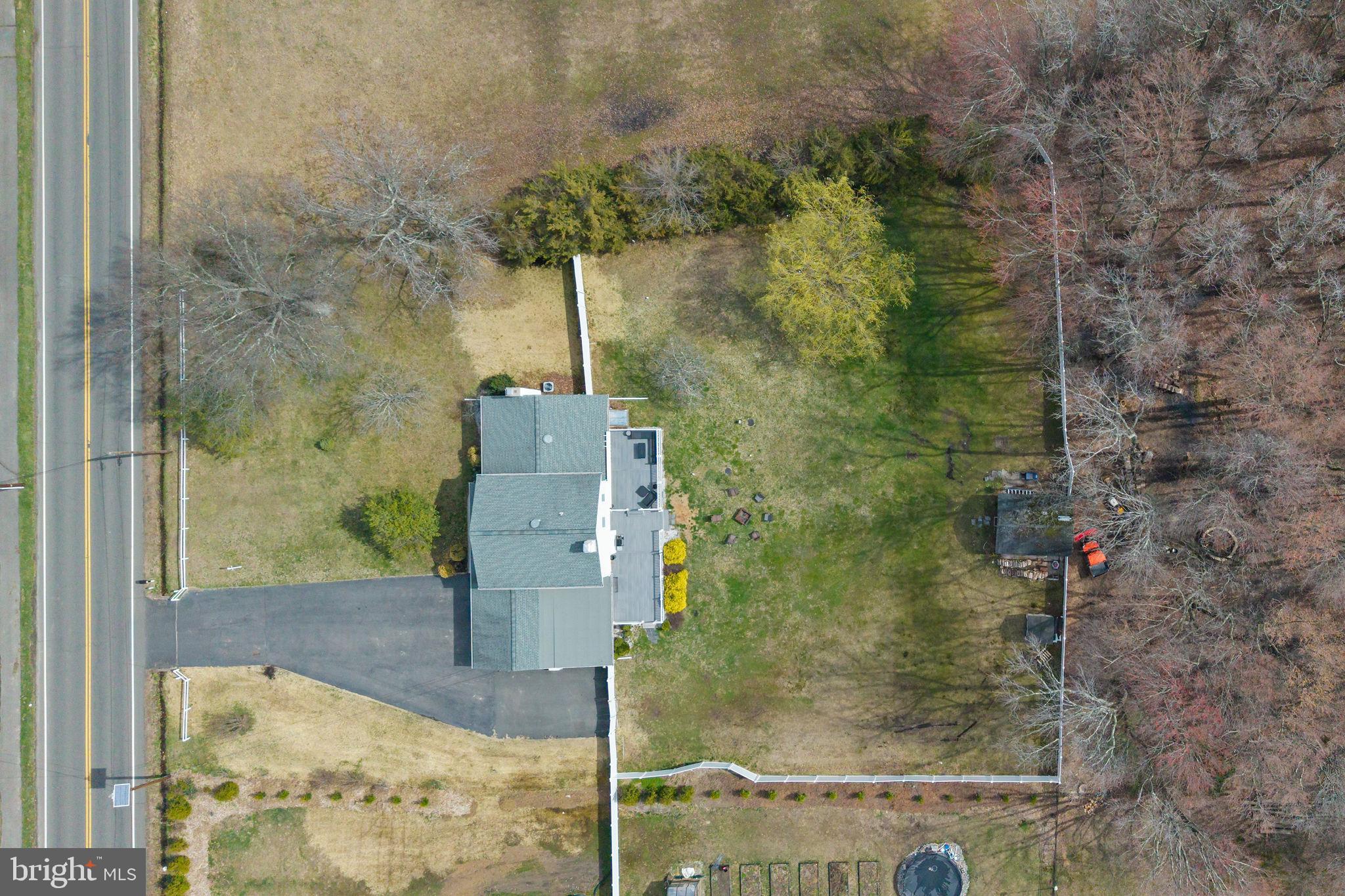 115 Edgebrook Road Hamilton, NJ 08691 - Photo 45 of 52 Gallery Image 45