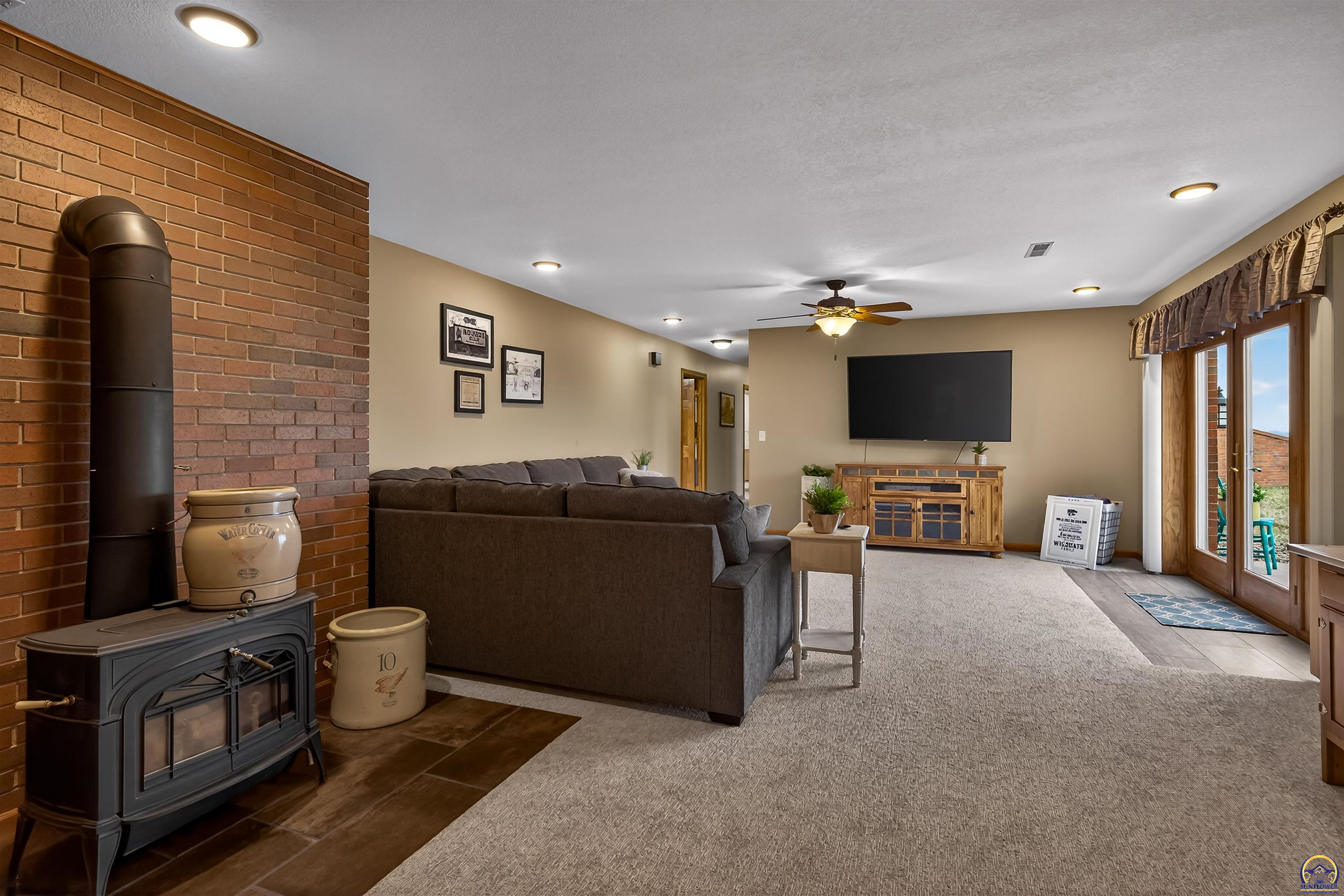 21830 P Road Holton, KS 66436 - Photo 31 of 62
