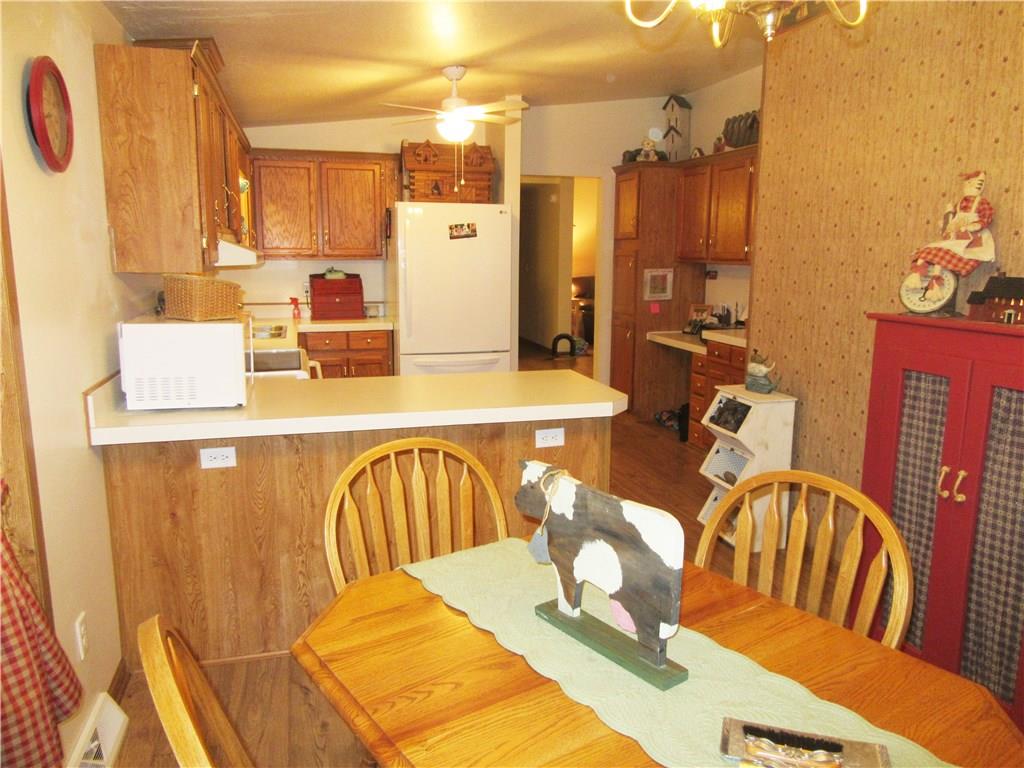 732 McLean Street Rochester, PA 15074 - Photo 2 of 24