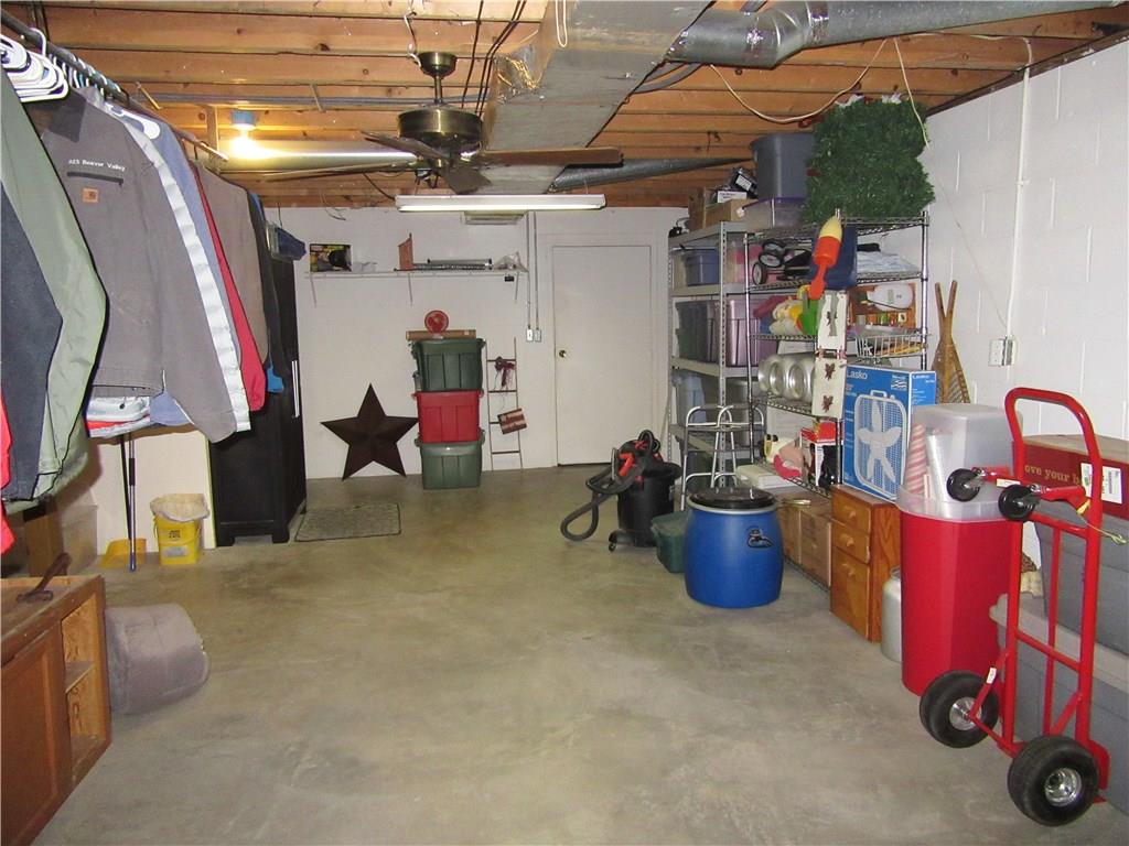 732 McLean Street Rochester, PA 15074 - Photo 19 of 24
