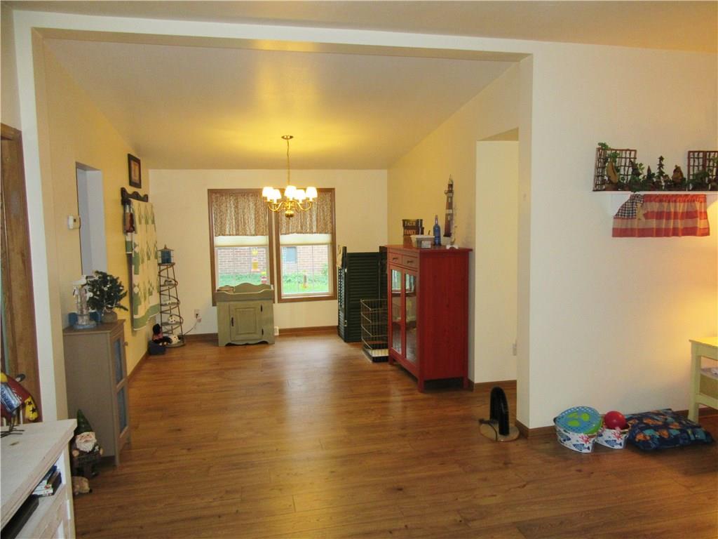 732 McLean Street Rochester, PA 15074 - Photo 9 of 24